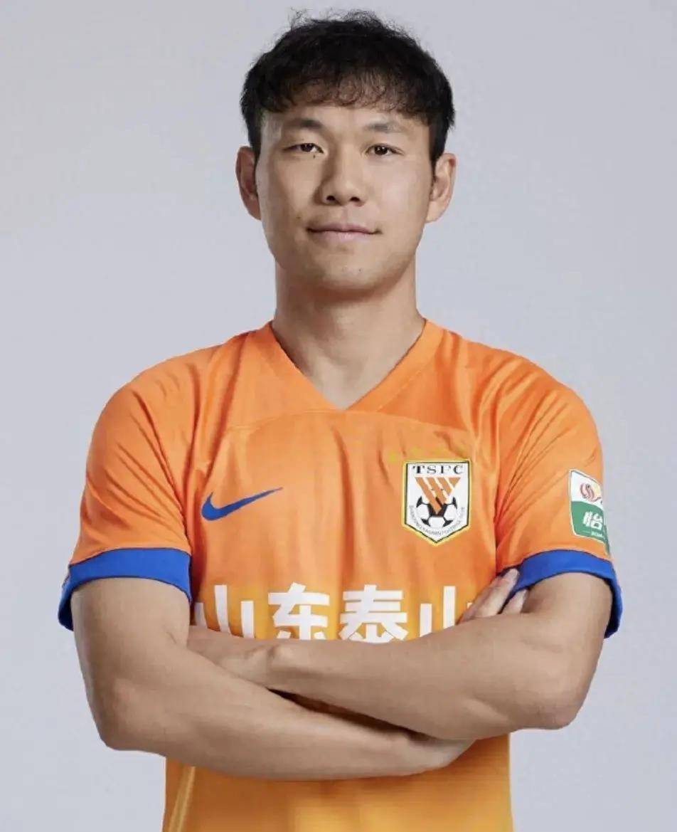 山东鲁能俱乐部主教练被誉为最佳战术大师 