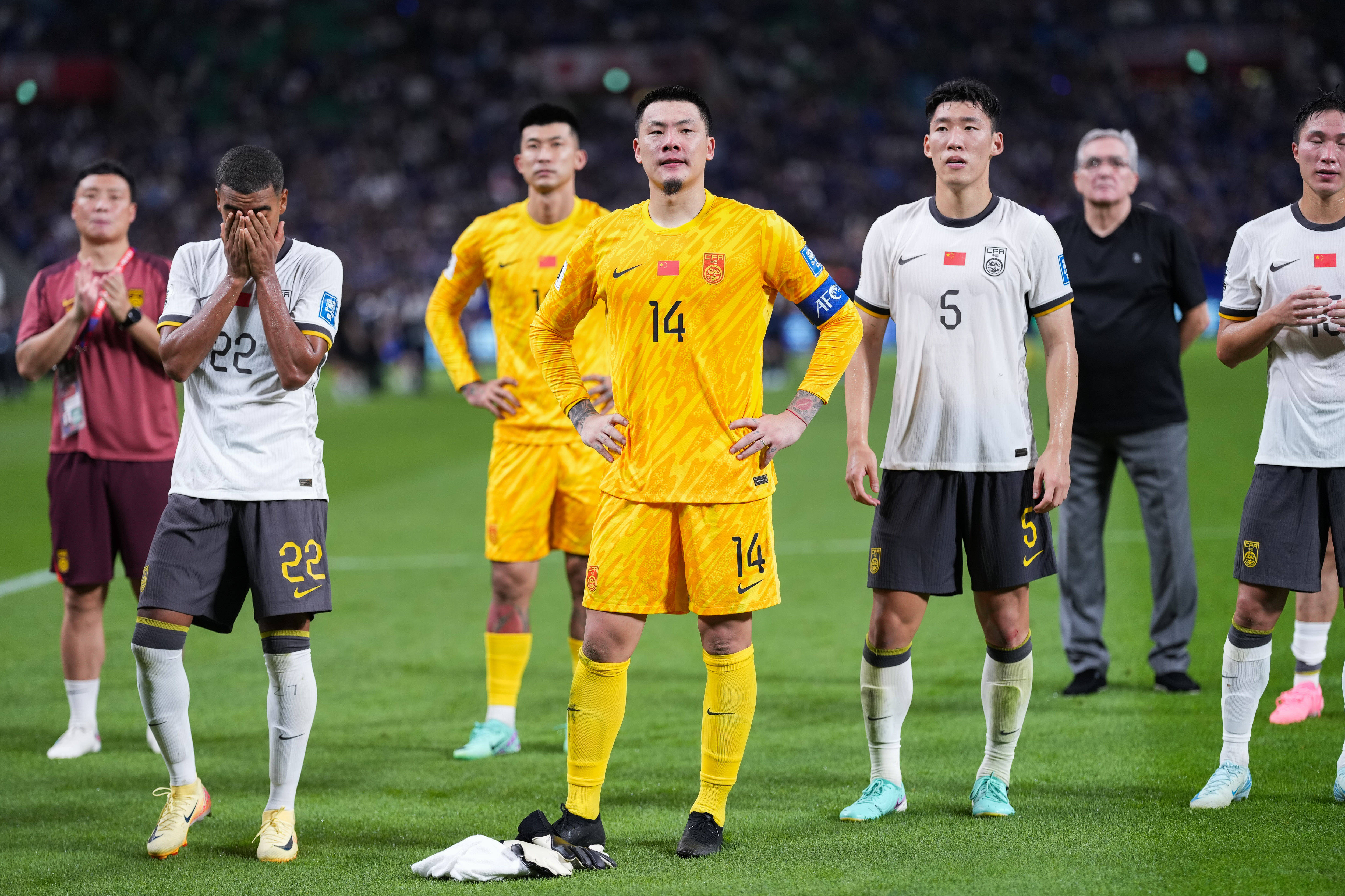 国内足球联赛争夺激烈，胜负无法预计的简单介绍